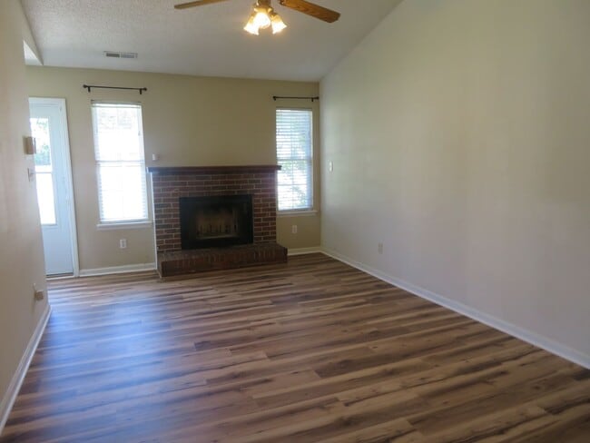 Photo - 2 BR 2 BA Duplex