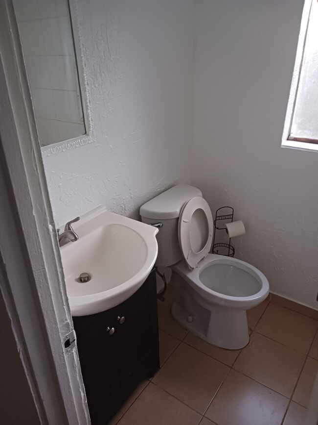 Photo - 10946 Otsego St Unit 2