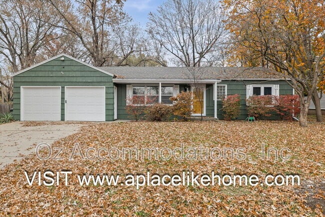 Building Photo - 6535 Melrose Ln