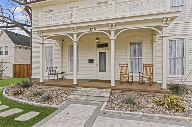 Photo - 616 W Virginia St