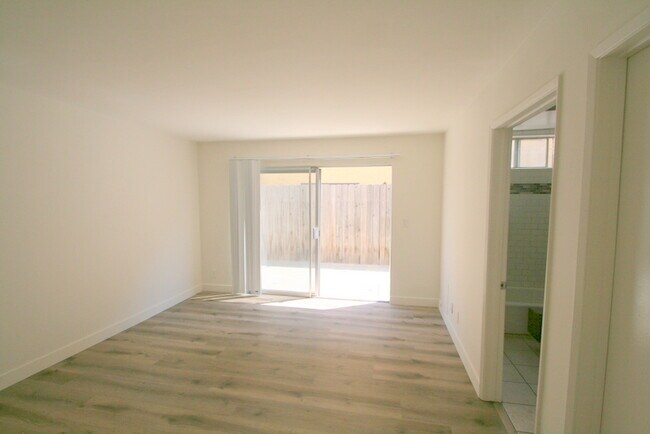 Photo - 1308 9th St Unit 1