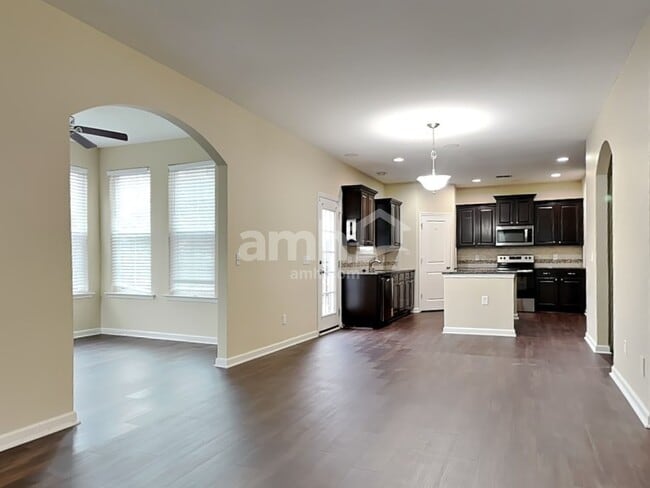 Photo - 30 Winslow Cir