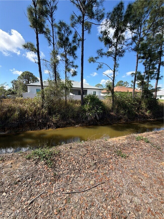 Photo - 4719 28th St SW