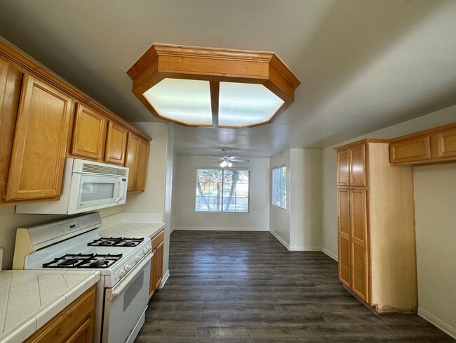 Photo - Beautiful home in Riverlakes Community