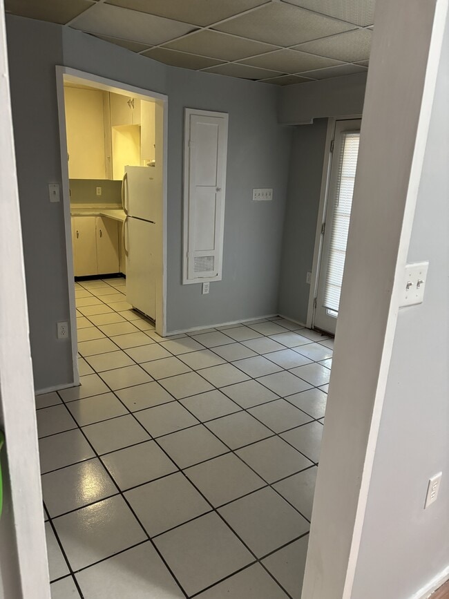 Photo - 2221 20th Ave