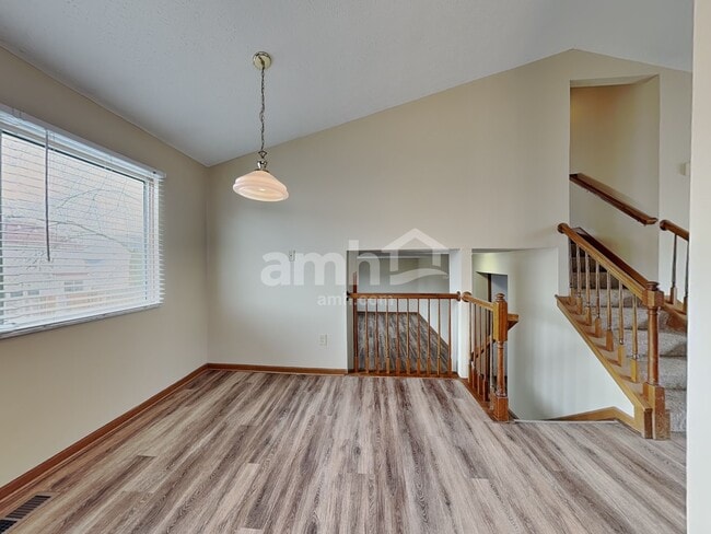 Photo - 3562 Rocky Rd