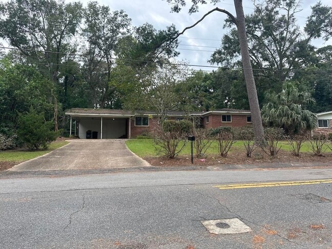 Building Photo - 2208 Joyner Dr Rental