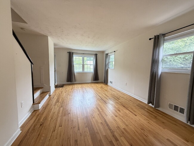 Photo - Updated Duplex in Prime Location with Ample Outdoor Space
