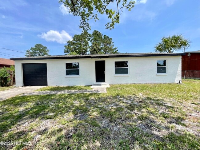 Photo - 10867 Bahia Dr House