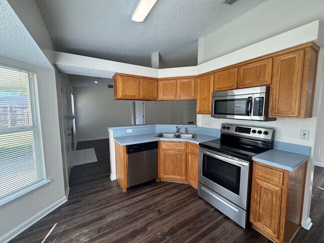 Photo - Available Now! FarmWay 3/2 Single-Family Home