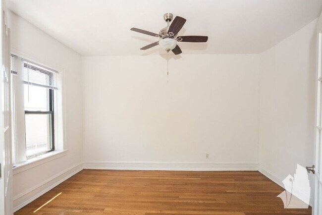 Photo - 622 W Stratford Pl Unit 22-1S