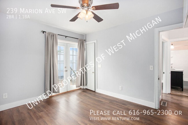 Photo - 239 Marion Ave SW