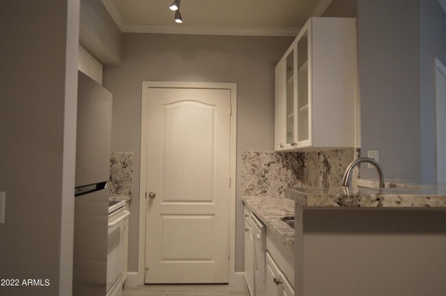 Photo - 1701 E Colter St Unit 184