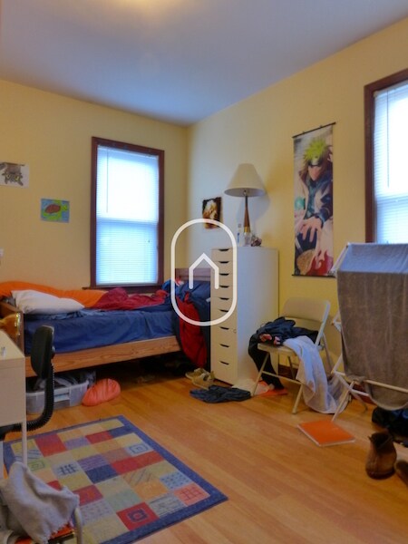 Photo - 12 Carmel St