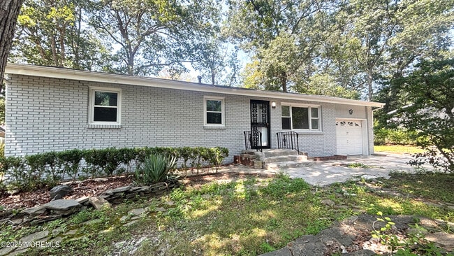 Building Photo - 3121 Richmond Ave Rental