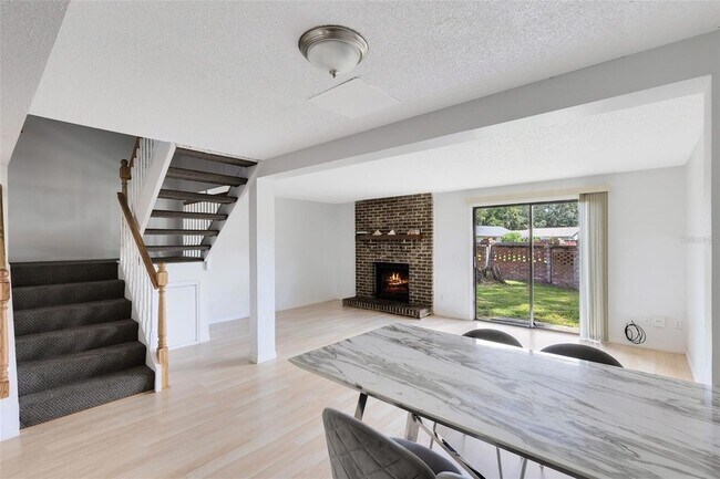 Photo - 4905 Silver Oaks Village Unit GE