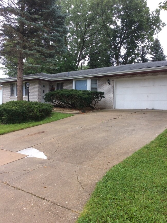 Photo - 4803 Flintridge Ct House