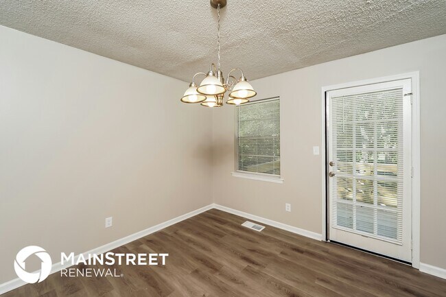 Photo - 3814 Mars Ave