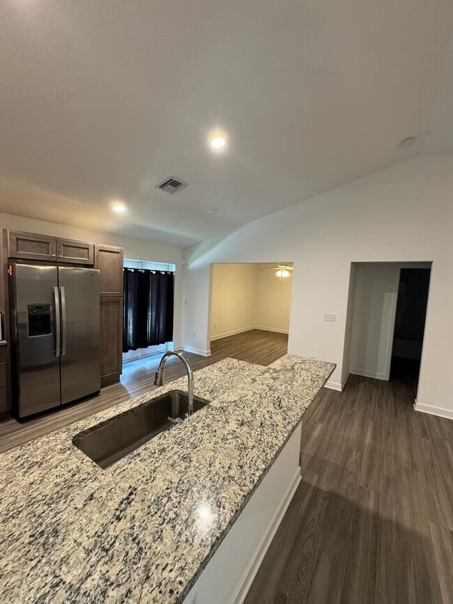 Photo - 2 Bedroom, 2 Bath, 1 car Garage home for rent