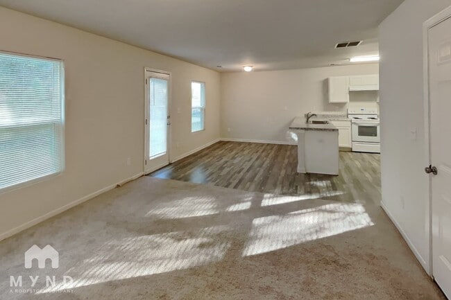785 Dove Tree Ln