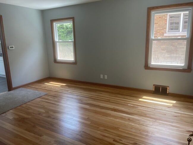 Livingroom - 2008 N 81st St Townhome