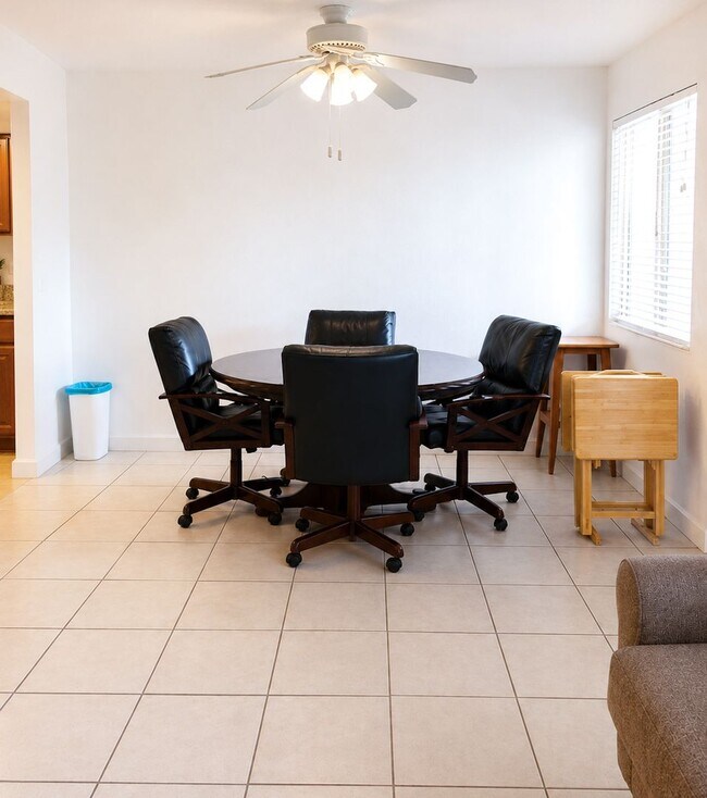 Photo - 3150 Seasons Way