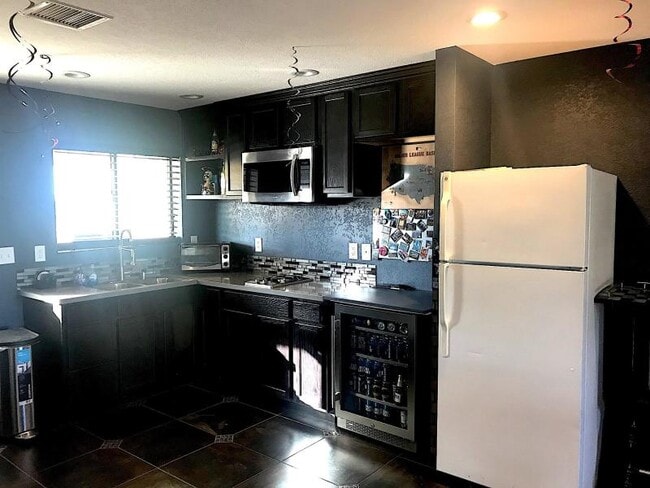 Photo - 42845 48th St W Unit 1