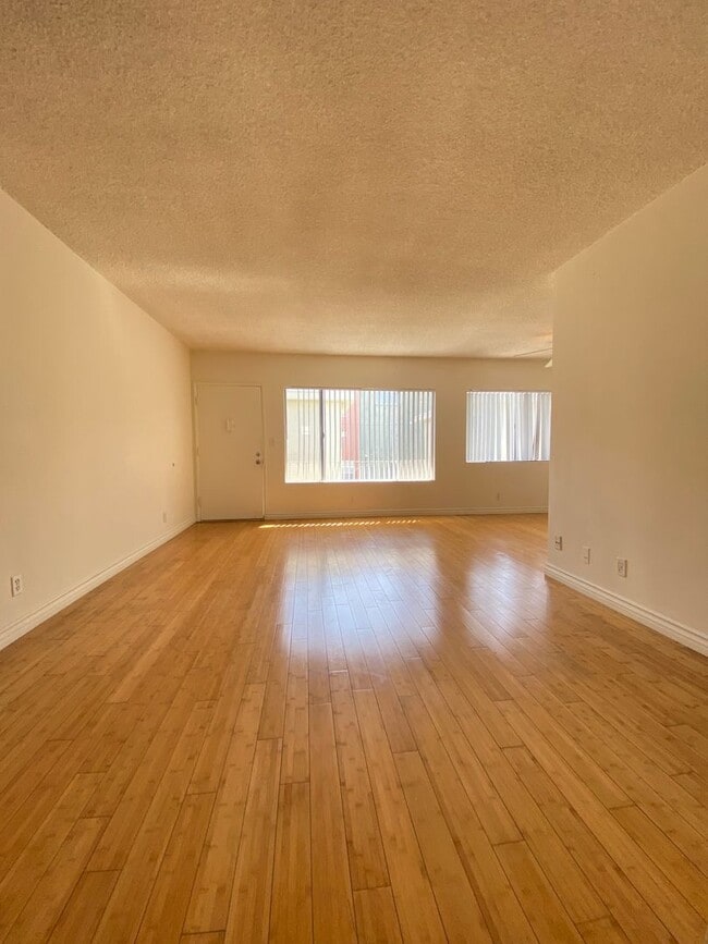 Photo - 3901 Tilden Ave