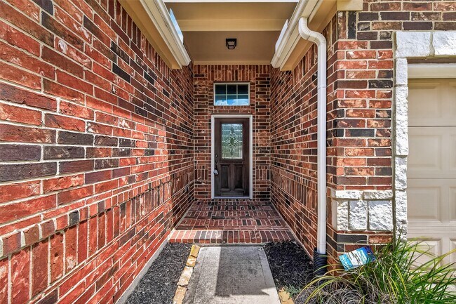 Photo - 3327 Fairmont Hills Ln
