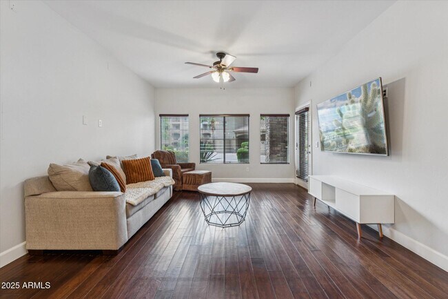 Photo - 5350 E Deer Valley Dr Unit 1247