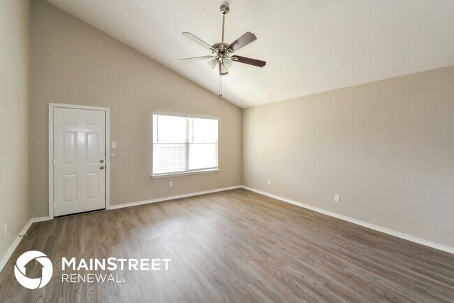 Photo - 6414 Fall Mdw