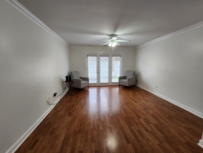 Photo - 2 Bedroom Condo in Midwood