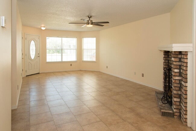 Photo - 143 Palmetto Ave