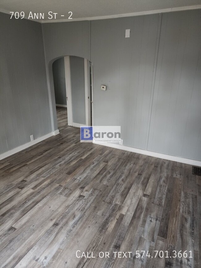 Photo - 709 Ann St Unit 2