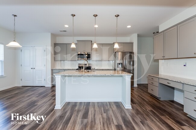 Photo - 5521 Begonia St