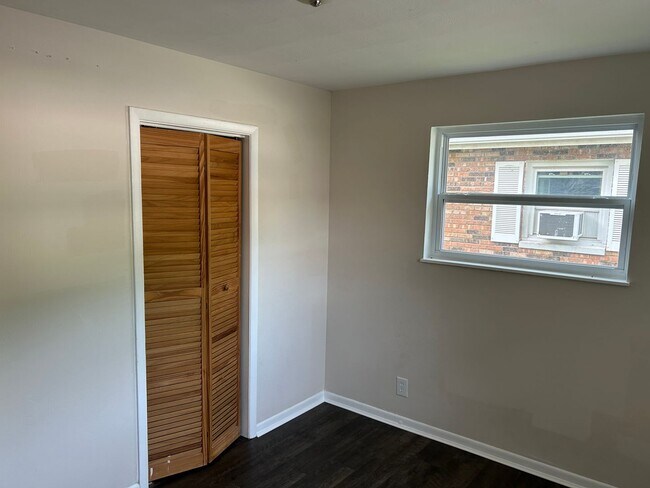 Photo - 1220 Lincoln