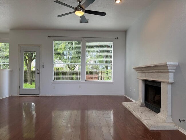 Photo - 13405 Tossa Ln