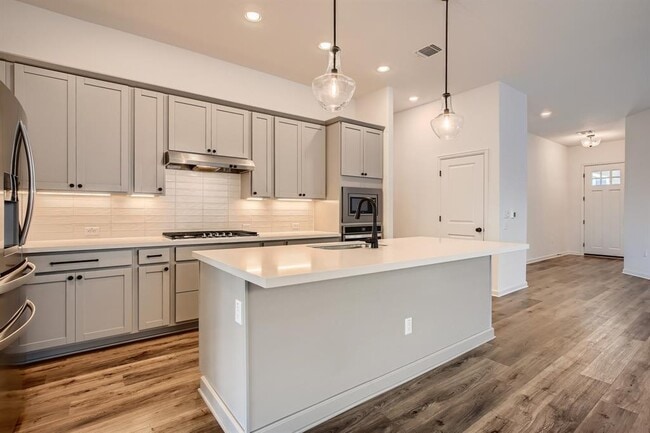 Photo - 7904 Gilwice Ln