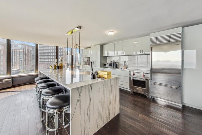 Photo - 505 N Lake Shore Dr Unit 1614-15