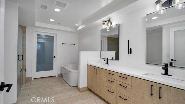 Photo - 4240 Laurel Canyon Blvd