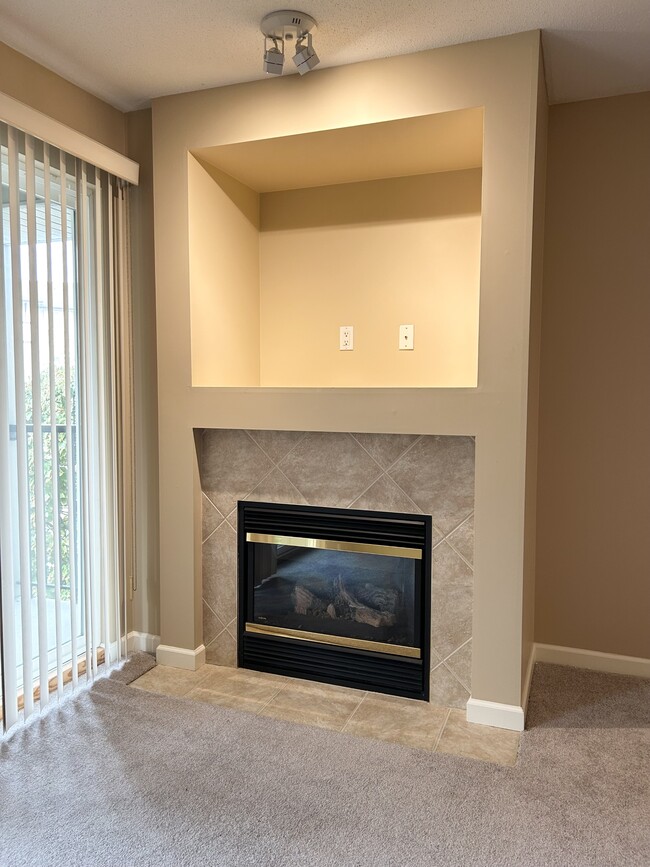 Photo - 7536 Topaz Dr