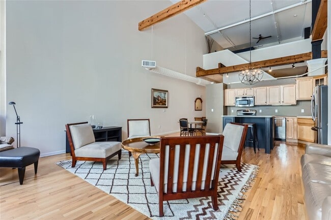 Photo - Stunning Downtown Loft w/23 ft. Ceilings -...