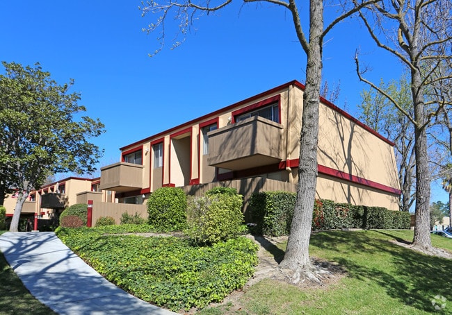 Santa Maria Apartments