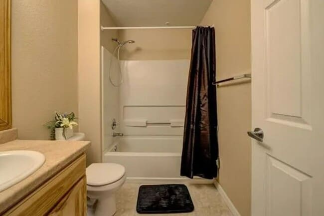 Photo - 2 Bedroom 2 Bath 2 Car Garage Condo in Bra...