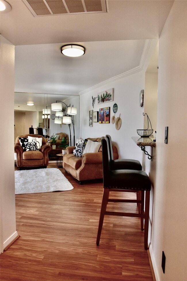 Photo - 3525 Sage Rd Unidad 701