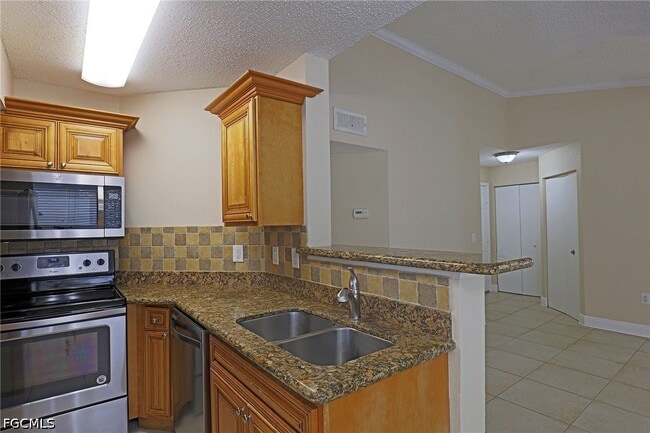 Photo - 12601 Equestrian Cir Unit 1104