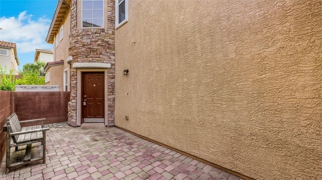 Photo - 7523 Tressider Ave