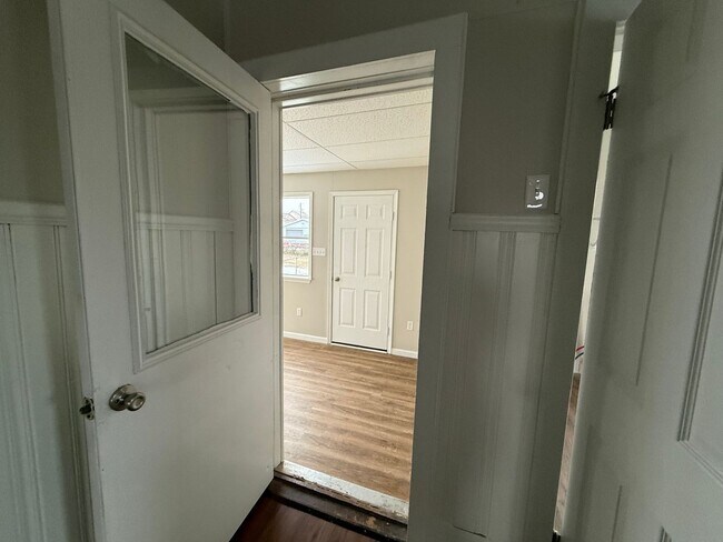 Photo - Stone Fortress Plaza Holdings, LLC Unidad 6 May Ave