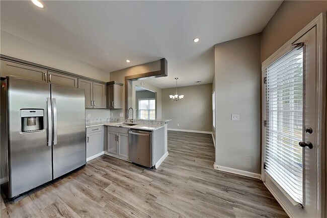 Photo - 45 Moreland Cir