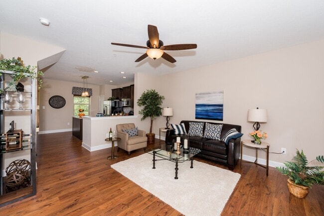 Photo - Luxury Townhome with a Garage!
